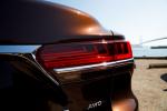 Lexus LS500h AWD 2017 года (NA)